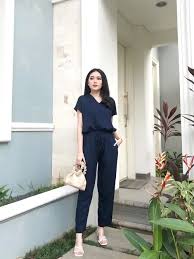 Gaya Feminin: Inspirasi Gaya Feminin Yang Elegan, Modern, Dan Tetap Tampil Percaya Diri